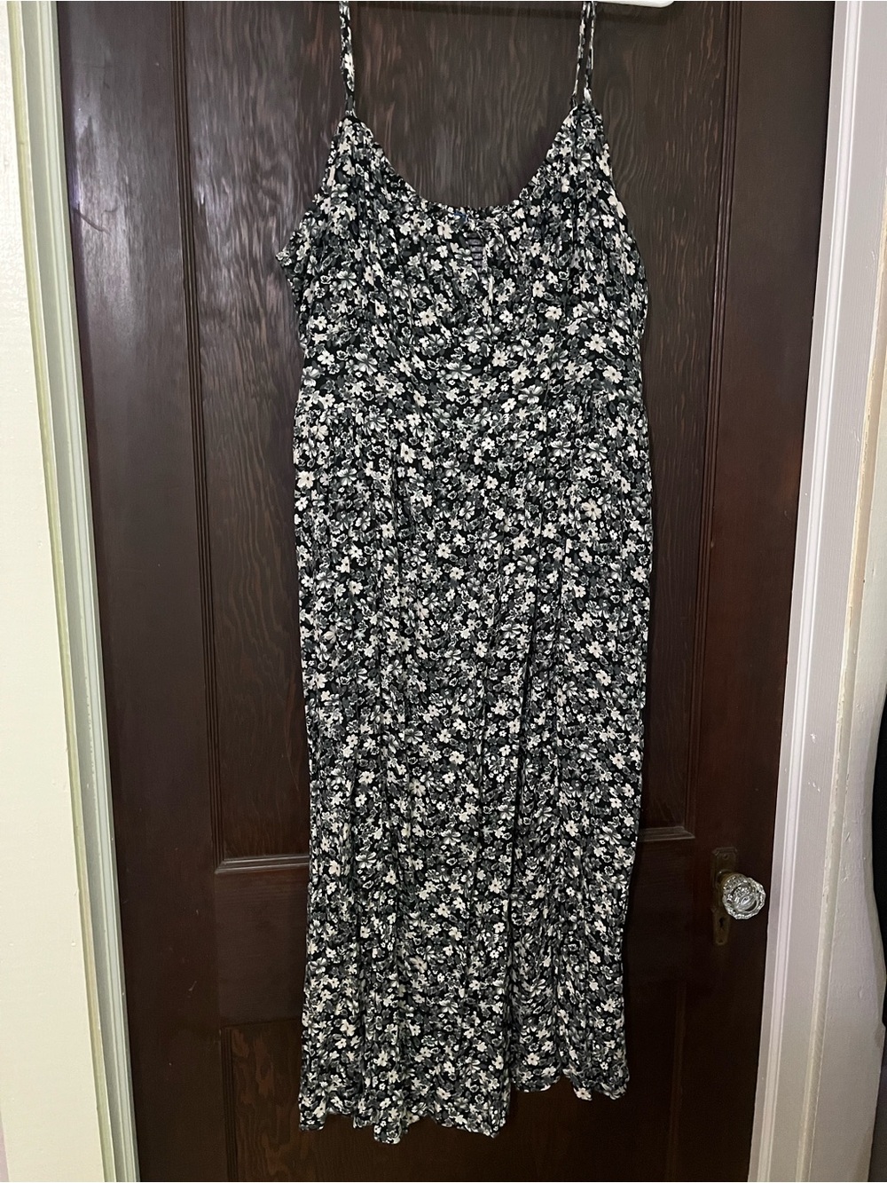 Old Navy Black and White Floral Midi Dress
